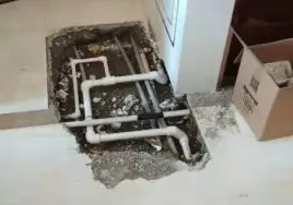 乌拉特后卫生间测漏水如何检测