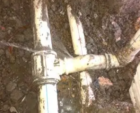 乌拉特后卫生间测漏水多少钱